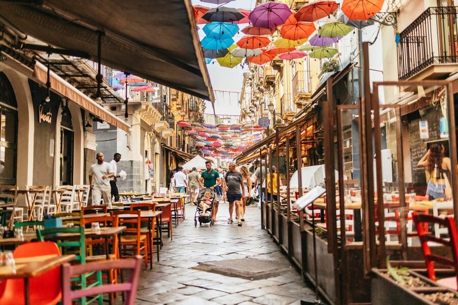 Catania: Guided Street Food Walking Tour - Markets and the Cipollina-Arancino Pairing: Classic Catania Bites