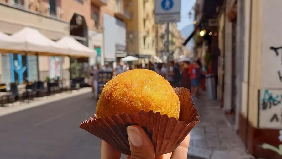 Catania: Street Food Guided Walking Tour - Price and Value: What $56 Really Covers