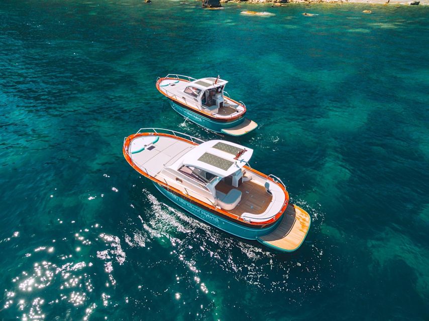 Cinque Terre: Hybrid Boat Tour with Swimming Stop - Monterosso to the first viewpoints: your intro from Molo dei Pescatori