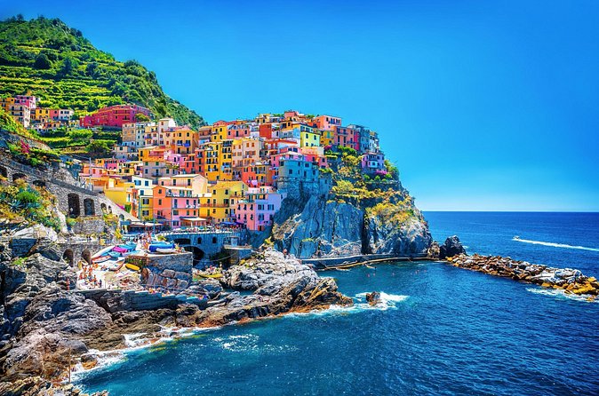 Cinque Terre Small Group or Private Day Tour from Florence - Vernazza: 2 hours to wander, sightsee, and choose your pace