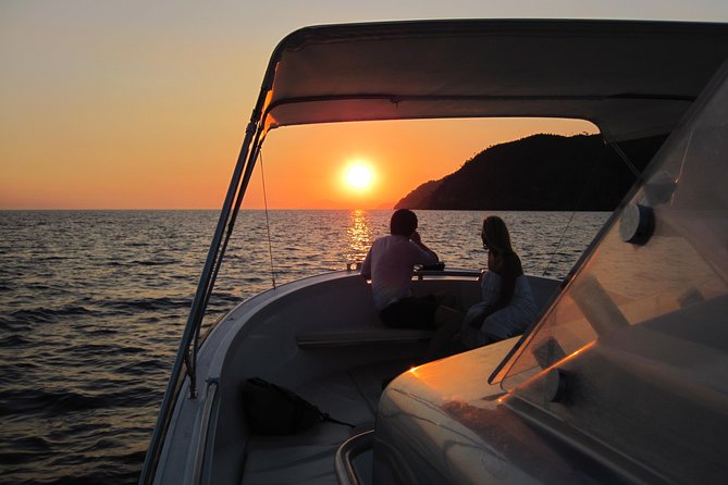 Cinque Terre Sunset Boat Tour Experience - Practical tips so your evening runs smoothly