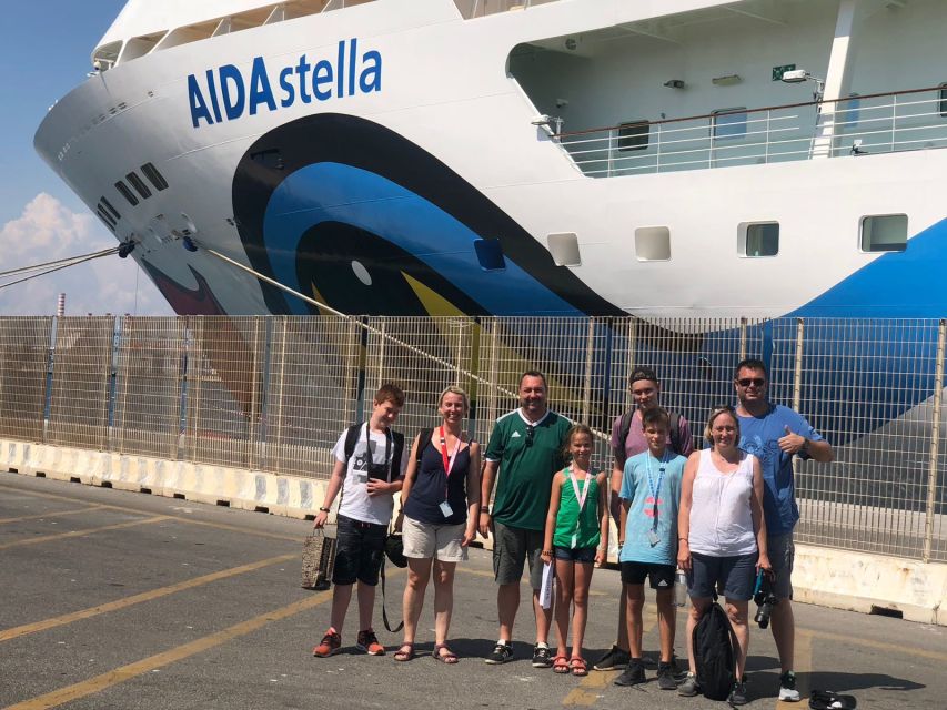 Civitavecchia Port: Private or Shared Guided Tour of Rome - The Pantheon stop, where your photos look better with context