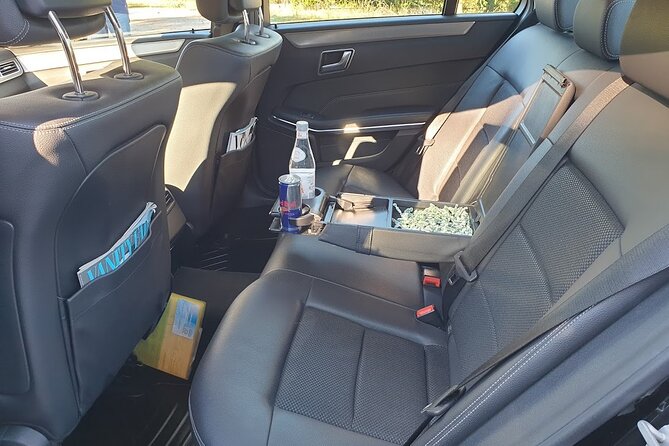 Civitavecchia Private Transfer: Civitavecchia Port to Rome - Finding your driver fast, even when schedules slip