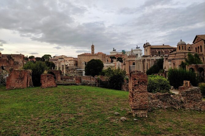 Colosseum & Ancient Rome Guided Walking Tour - Why this Colosseum-Palatine-Forum loop makes sense in Rome