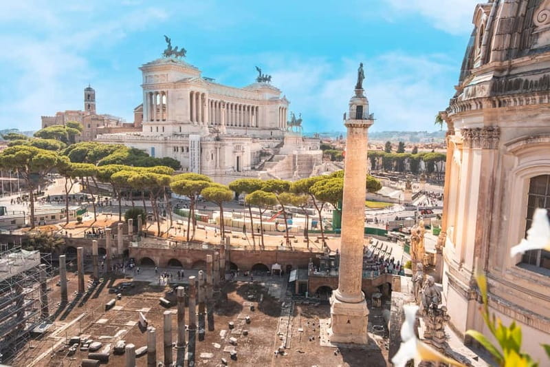 Colosseum, Roman Forum & Palatine Hill Entry and Audioguide - App, headphones, and the practical reality of audio in Rome