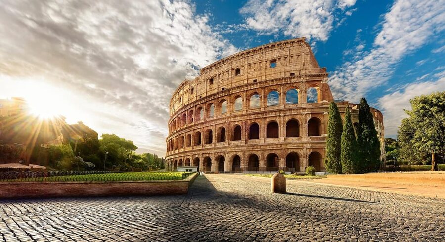 Colosseum Sunset Tour with Entry - The 15-minute photo stop: how to use it well