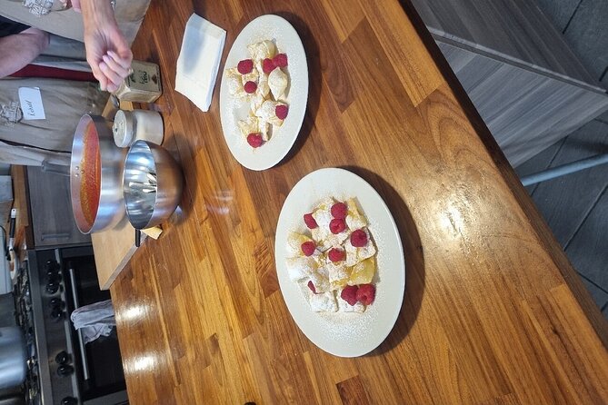Cook With Us in Rome: A Hands-On Cooking Experience 09:20AM class - The Studio Experience in Trastevere-Style Comfort