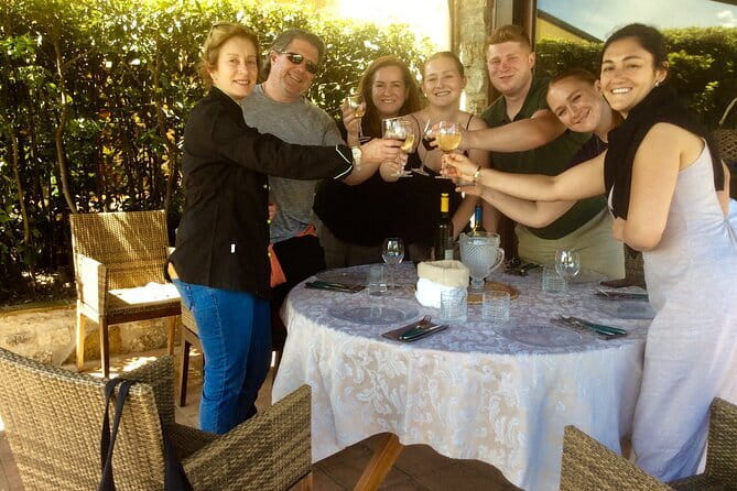 Cooking Art Brunelleschi with Unlimited Wine - Meeting Point on Via de’ Bardi: Finding It Without Stress