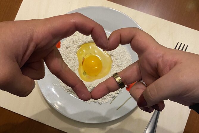 Cooking Class in Rome: Make Fettucine & Tiramisù with Chef Paolo - Making Fettuccine From Scratch, Not Just Rolling Dough