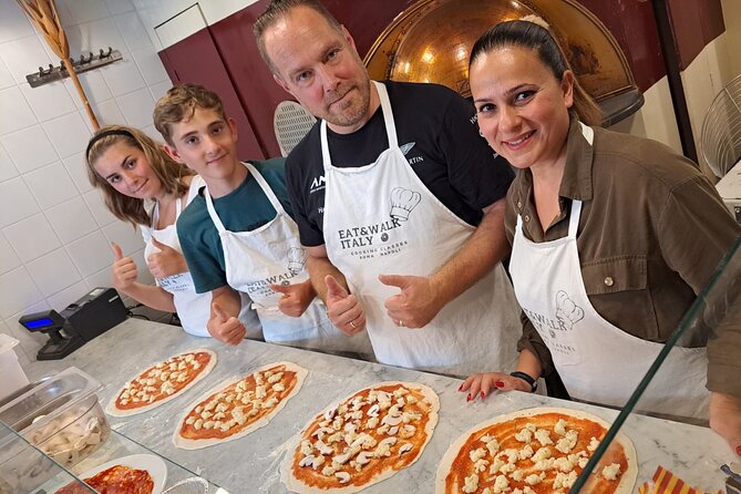 Cooking Class in the Heart of Rome: Pizza and Tiramisu Making - Drinks and the Roman-Style Meal Break