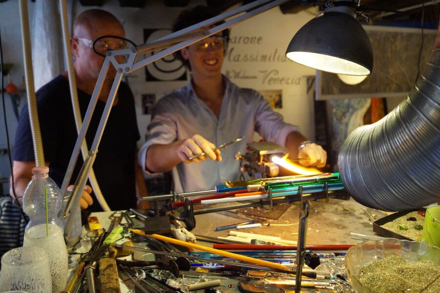 Create Your Glass Artwork: Private Lesson With Local Artisan - Practical tips for planning your Venice day