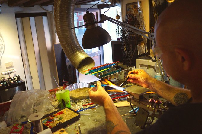 Create your Glass Artwork: Private Lesson with Local Artisan in Venice - Step-By-Step Crafting: What You Learn While You Shape the Glass