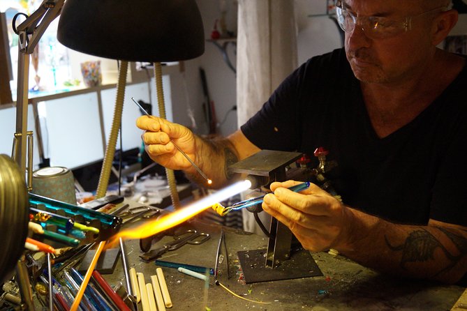 Create your Glass Artwork: Private Lesson with Local Artisan in Venice - Meeting Massimiliano Caldarone: Your Studio Start Point