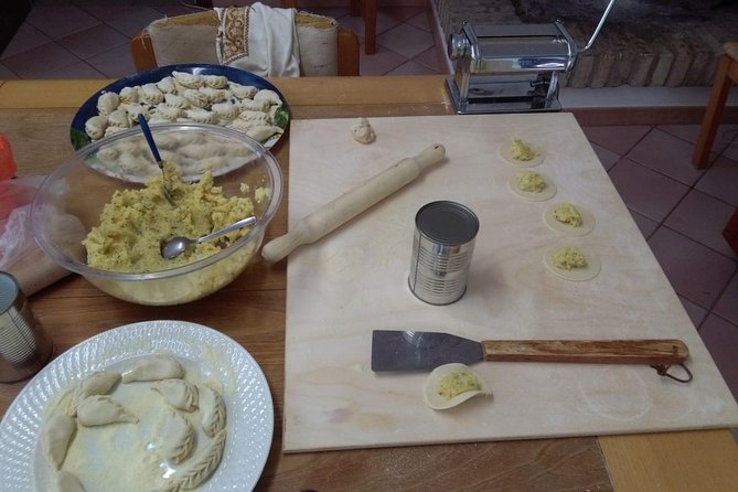 Culurgiones Cooking Class Cagliari - A practical caution: fillings are personal, but lunch is shared