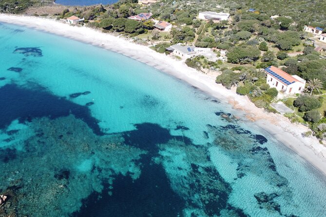 Daily 4 stop - boat excursion La Maddalena Archipelago - Spargi: the wild-coast stop with named coves and photo-ready bays