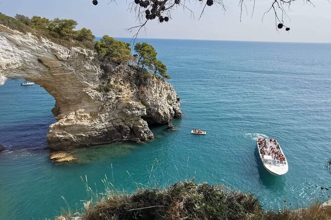 Desirèe experience. Visit of the marine caves of Vieste - Crew and Storytelling: How English Works in Real Life