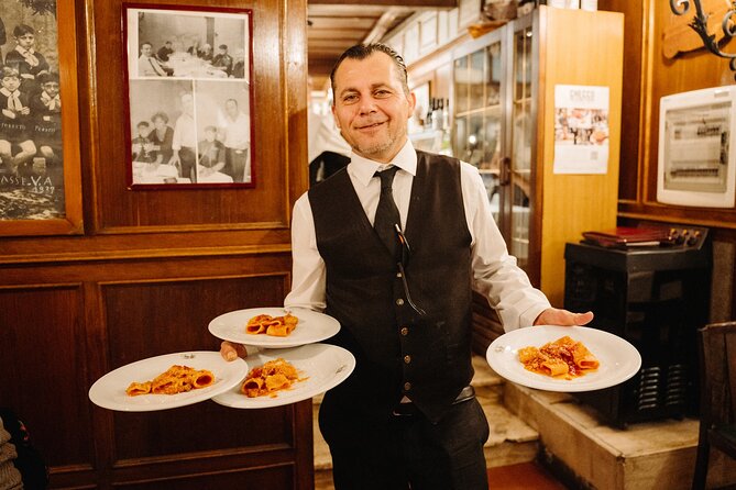 Devour Rome Food & Wine Tour of Trastevere - Why Trastevere at dusk works so well