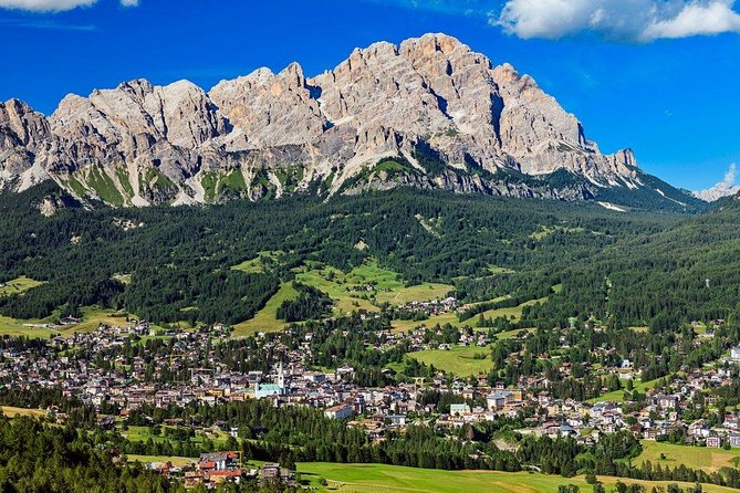 Discover the Dolomites, Cortina and Lake Braies from Venice - Winter add-on at Monte Piana: snowmobile up to 2,325 meters