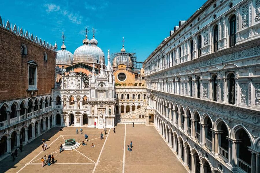 Doge’s Palace & St. Mark’s Basilica Tickets + Tour Options - Choosing Your Tour Style: Audioguide Freedom vs Licensed English Guidance
