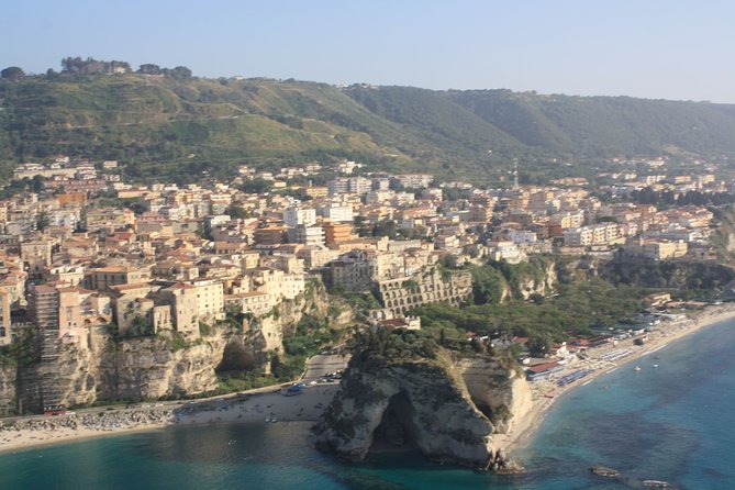 Double Parasailing flight to Tropea in Small Group - Safety Gear and Clothing: What to Wear So You Enjoy It