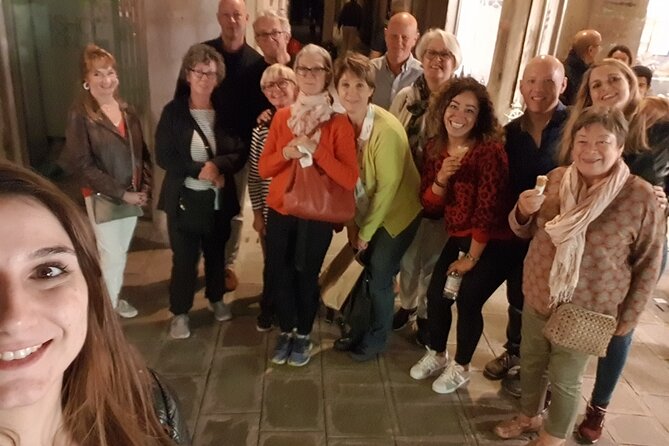 Eat, Drink and Repeat: Wine and Food Tasting Tour in Venice - Timing matters: weekend 5:30 pm and the reality of Sunday closures