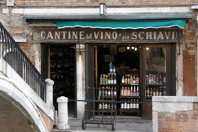 Eat Like a Local: Venice 3-Hour Small-Group Food Tasting Tour - San Polo: an old bacaro experience with Casanova lore