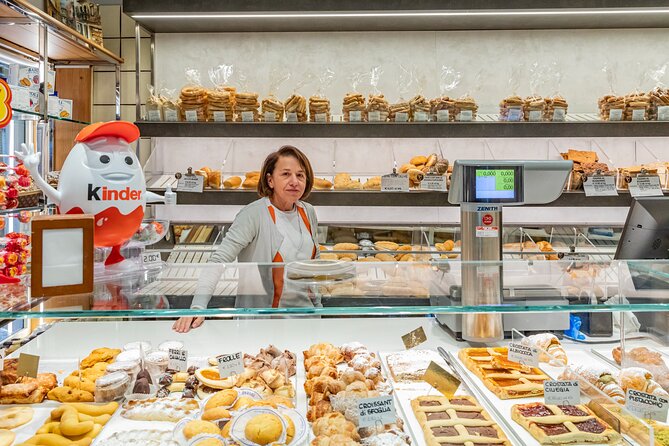 Eating Venice Food & Drinks Tour - Cannaregio Walk: Ponte Chiodo and Misericordia for Real Venice Atmosphere
