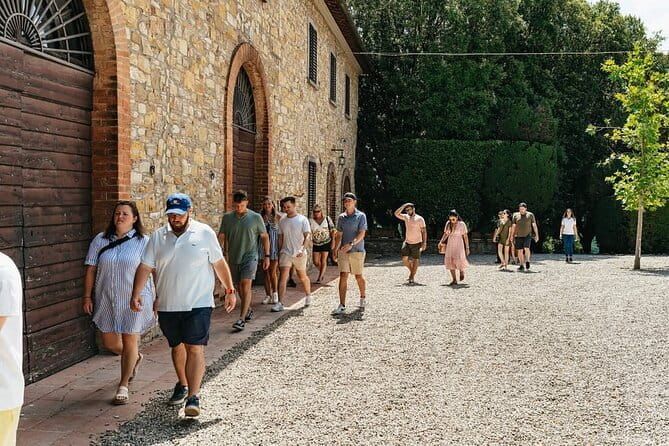 Essence of Chianti Small Group Tour with Lunch and Tastings from Florence - The Real Value of a Florence to Chianti Day Trip (Time, Group Size, Transport)