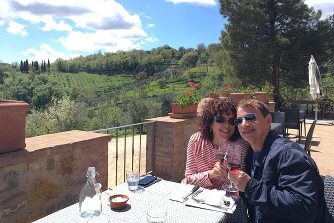 Essence of Chianti Small Group Tour with Lunch and Tastings from Florence - Casa Emma Wine Tasting and Lunch: How the Pairing Shapes the Day