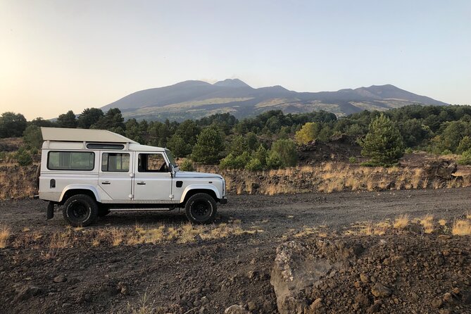 Etna at sunset - 4x4 tour with Sicilian sweet aperitif - The tasting zone and Sicilian sweet aperitif finale