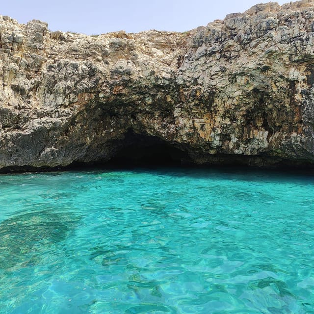 EXCURSION VISIT TO THE SANTA MARIA DI LEUCA CAVES - The route and stops: cave views plus swimming time