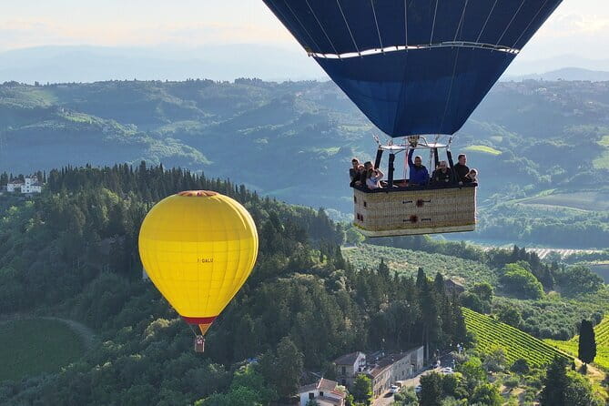 Experience the Magic of Tuscany from a Hot Air Balloon - Who This Balloon Trip Suits Best (And Who Should Rethink)