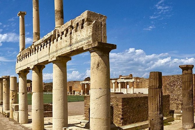 Explore Naples & Pompeii in One Day – Guided Half-Day Tour - The Naples Route: Duomo Treasures, a Posillipo View, and Piazza del Plebiscito