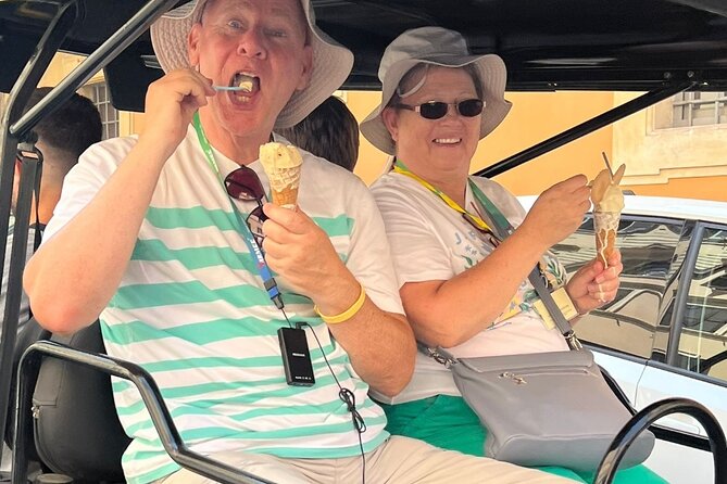 Explore Rome on a Golf Cart: Private Tour - Trevi Fountain: a photo-stop classic you can enjoy without tickets