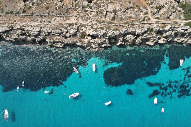Favignana and Levanzo, Egadi islands tour by boat from Trapani - Snorkeling Gear, Drinks, and the On-Board Social Scene