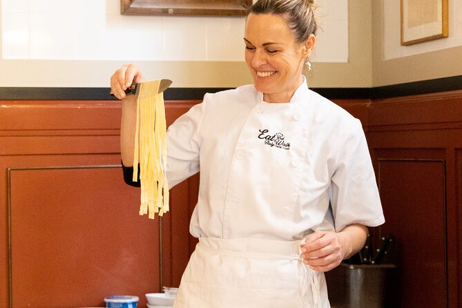 Fettuccine and Tiramisu Masterclass in the Heart of Rome - The meal at the table: wine, limoncello, and coffee