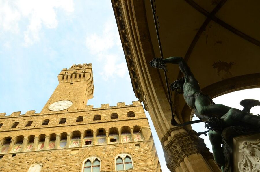 Florence: 2-Hour Guided Sightseeing Bike Tour - Crowds, traffic, and how to make the ride feel easy