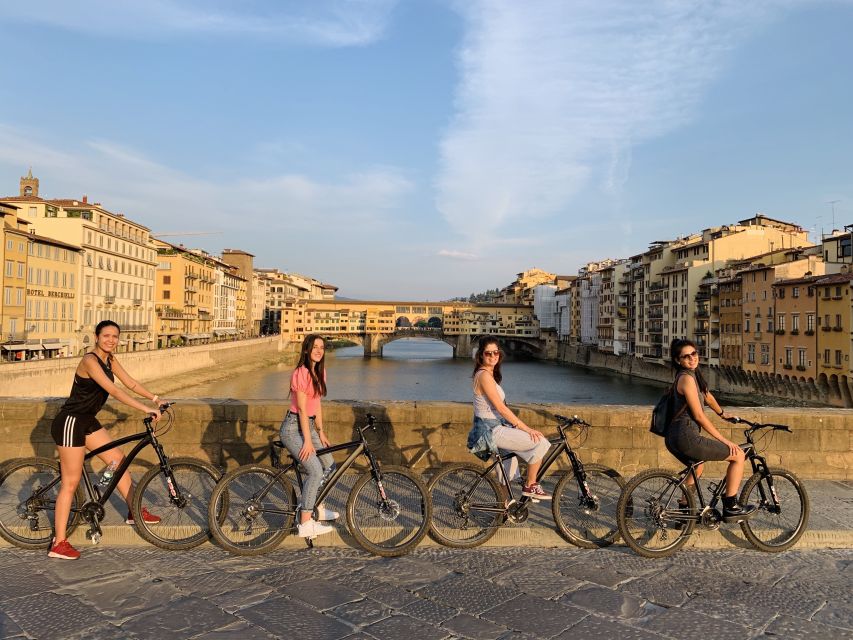 Florence: 2-Hour Guided Sightseeing Bike Tour - Piazza della Repubblica and the Medici Palace area: iconic, but with context
