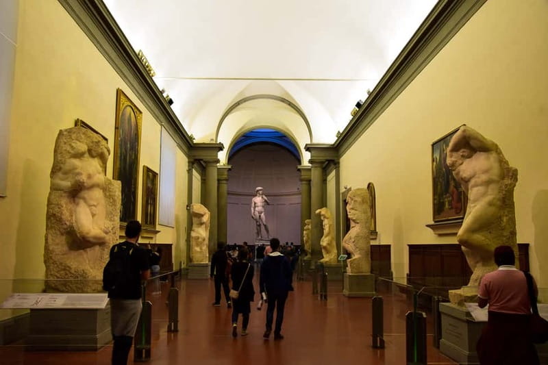 Florence: Accademia and Uffizi Gallery Guided Tour - The Uffizi Stairs Issue: A Practical Reality Check