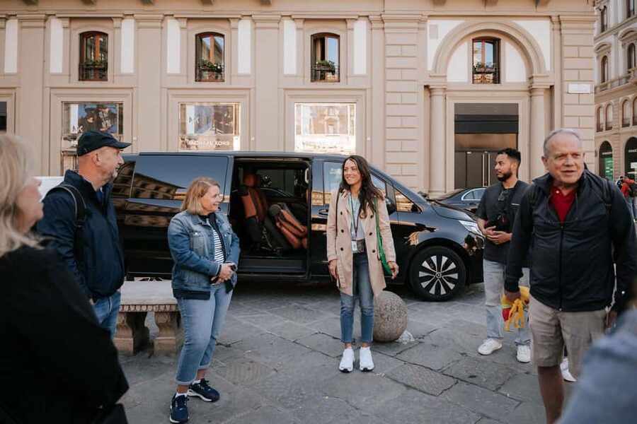 Florence: Best of Tuscany – Siena, Chianti & San Gimignano - San Gimignano: tower houses, UNESCO energy, and smart free time