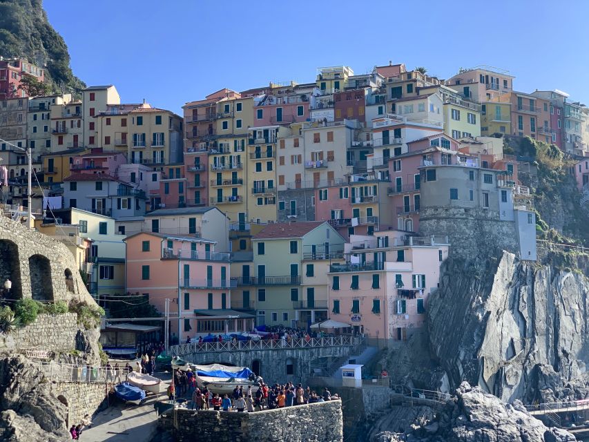 Florence: Cinque Terre Day Trip with Optional Street Food - Starting in Florence: Santa Maria Novella and a Bus Ride That Actually Helps