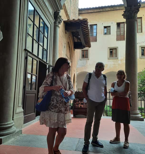 Florence: Dan Brown's Inferno 2-Hour Walking Tour - Piazza San Firenze and Badia Fiorentina: Small Stops, Big Meaning
