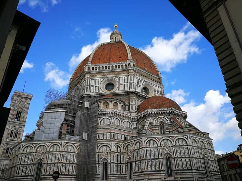 Florence: Duomo Area Tour and Brunelleschi Dome Climb Ticket - Stop 1: Panerai Boutique and Finding Your Guide Fast