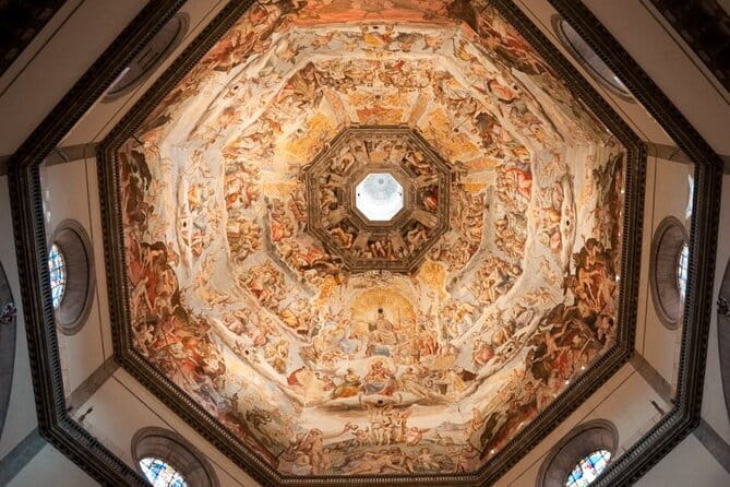Florence: Duomo Cathedral Fast Track Entry Ticket - Priority entrance, not a guided tour (so plan your expectations)