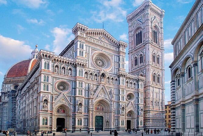 Florence: Duomo Cathedral Fast Track Entry Ticket - Timing reality: reserved entry, crowds, and short delays