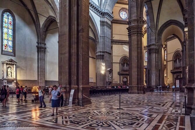 Florence Duomo Cathedral with Host & Audio Guide (Interior Only) - The 1-hour interior flow, and what you should actually expect
