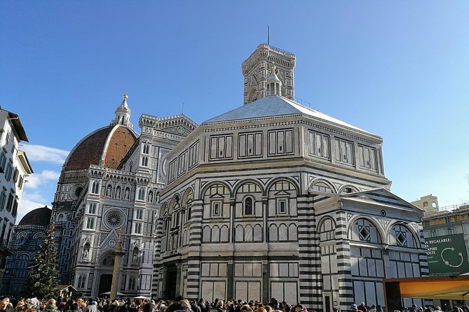 Florence Duomo Skip-Any-Line Guided Tour with Priority Entrance - Stop on the square first: Piazza del Duomo in about 55 minutes