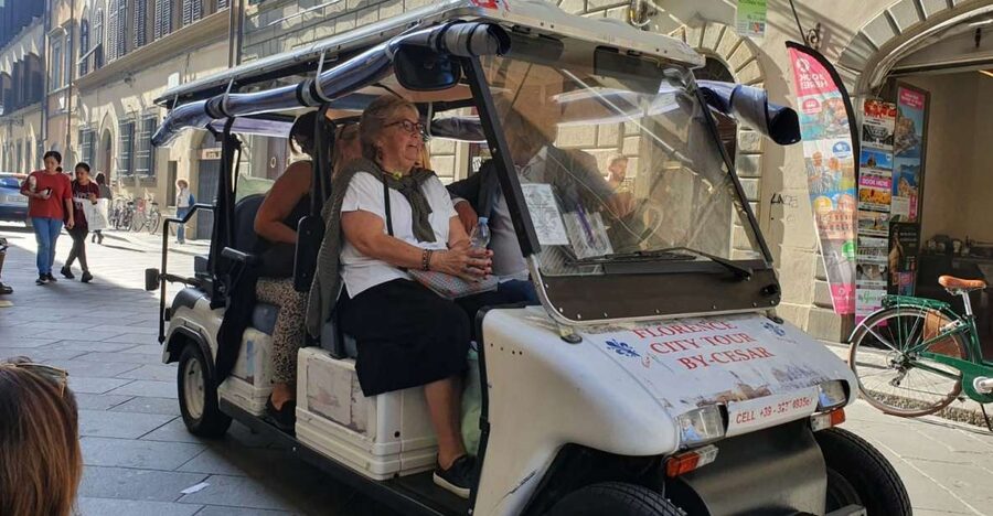 Florence: Eco-Friendly Panoramic Tour in Electric Golf Cart - A smooth, eco-friendly way to get oriented fast