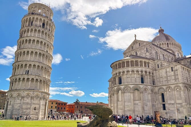 Florence Exclusive PRIVATE Food Tour with 6 or 10 Tastings - Your Guide Makes the Difference, and You Can Feel It in the Style