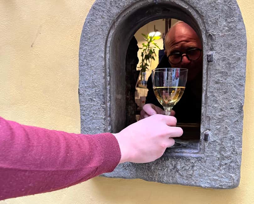 Florence: Food Walking Tour with Local Steak and Tuscan Wine - The Wine Window Stop Sets the Aperitivo Tone